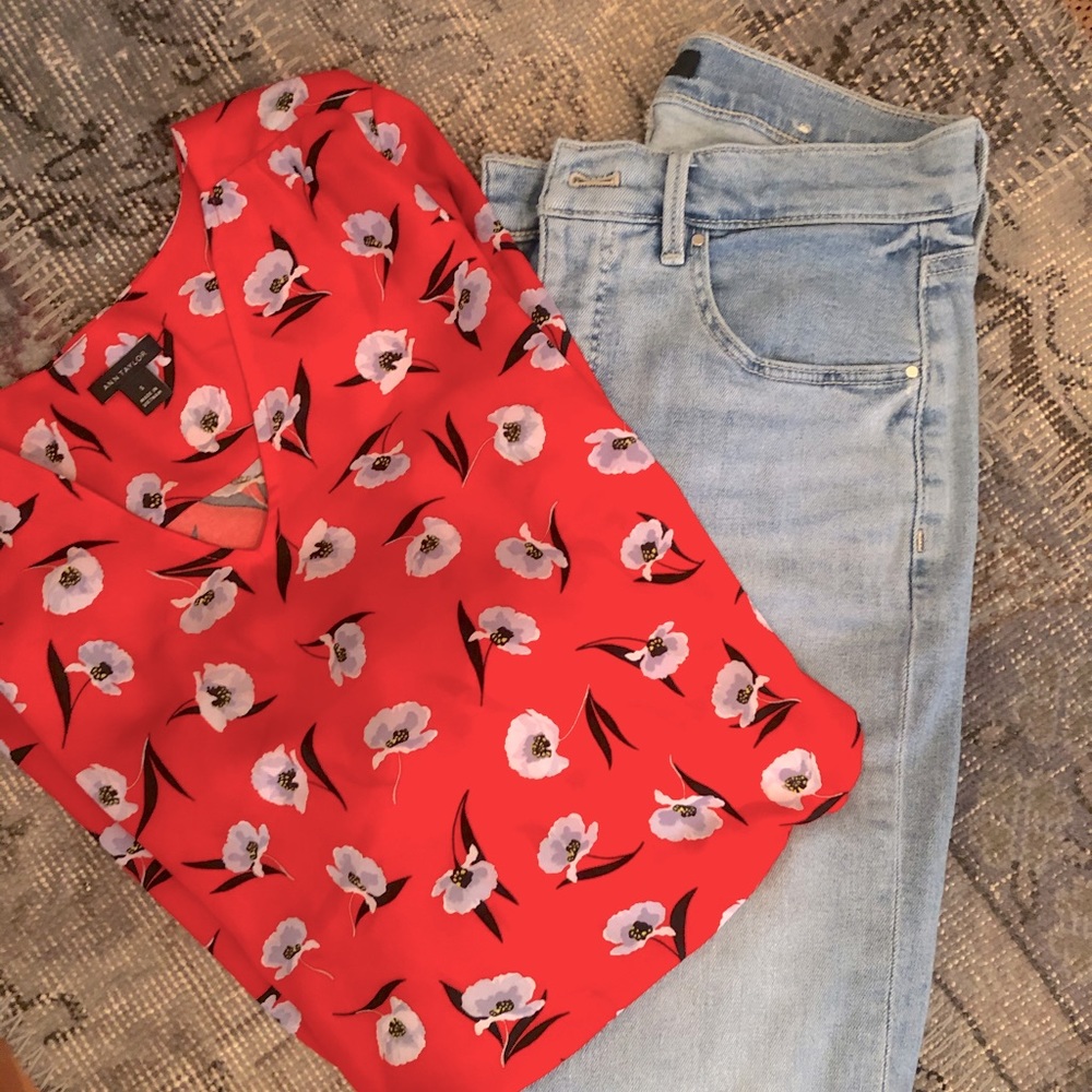 🌺ANN TAYLOR - red poppy blouse